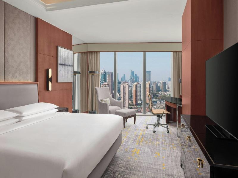 Shanghai Marriott Hotel City Centre image
