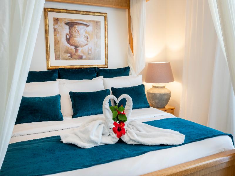 Peridis Family Resort image