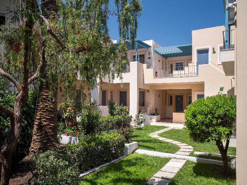 Papadakis Apartments image