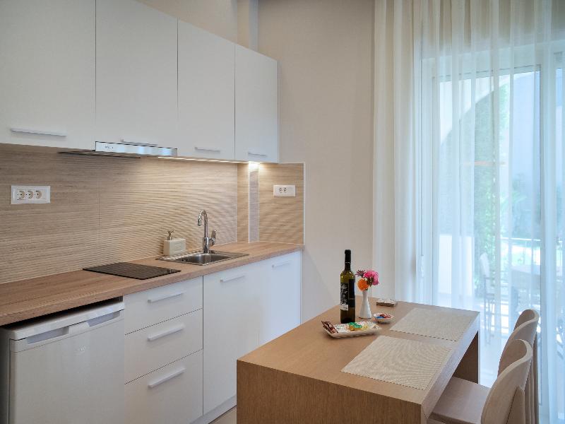 Papadakis Apartments image