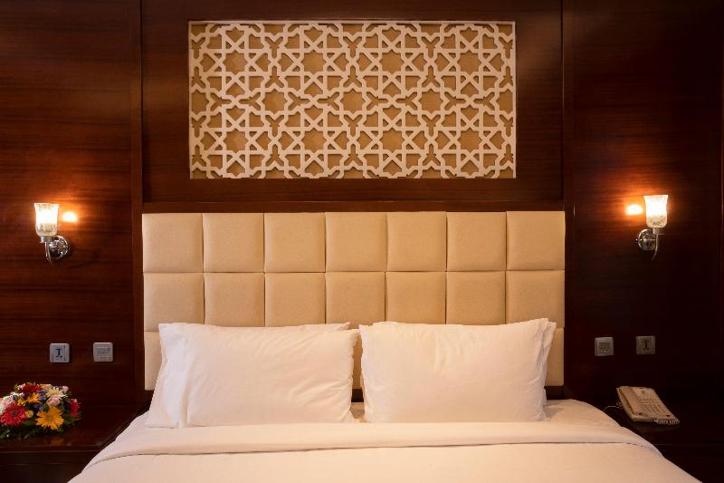 Holiday Inn Cochin Holiday Inn Cochin