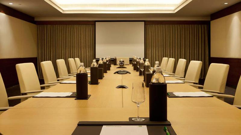 Holiday Inn Cochin Holiday Inn Cochin