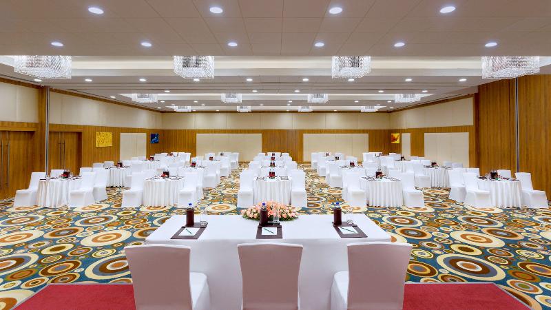 Holiday Inn Cochin Holiday Inn Cochin