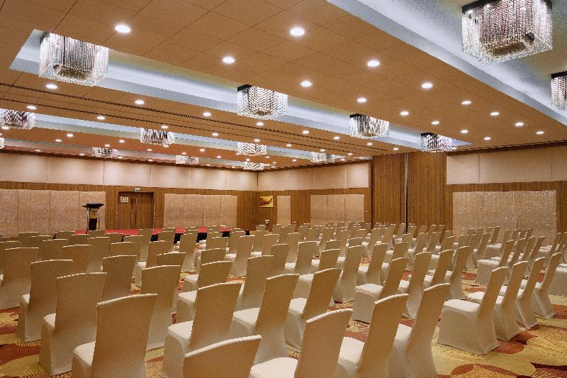 Holiday Inn Cochin Holiday Inn Cochin