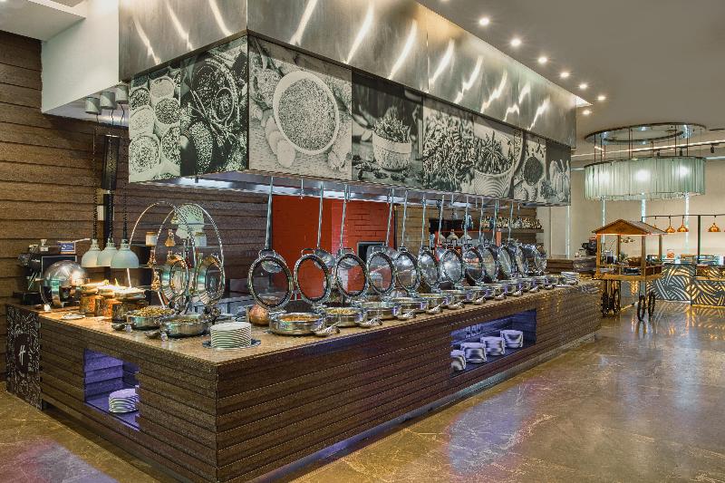 Holiday Inn Cochin Holiday Inn Cochin