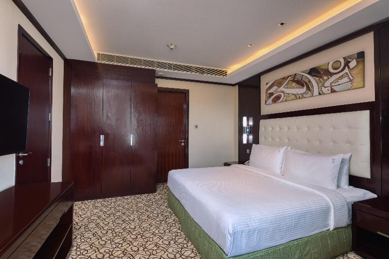 Holiday Inn Cochin Holiday Inn Cochin