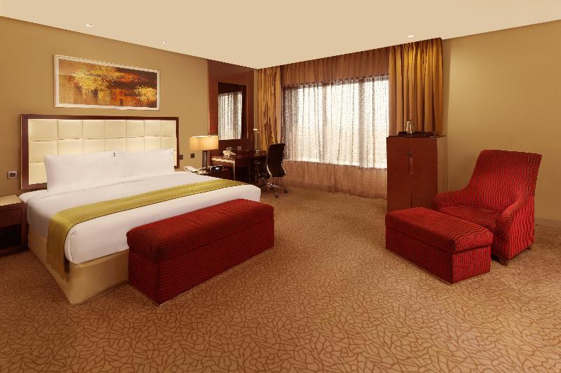 Holiday Inn Cochin Holiday Inn Cochin