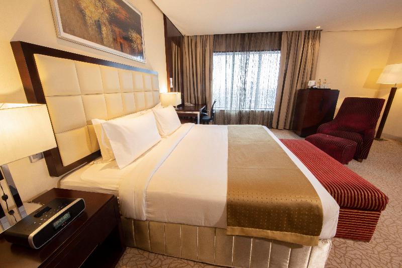 Holiday Inn Cochin Holiday Inn Cochin