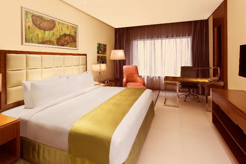 Holiday Inn Cochin Holiday Inn Cochin