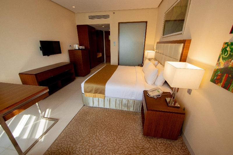 Holiday Inn Cochin Holiday Inn Cochin