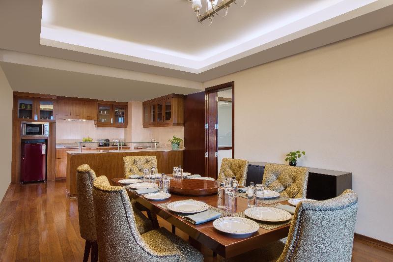 Holiday Inn Cochin Holiday Inn Cochin