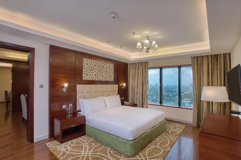 Holiday Inn Cochin Holiday Inn Cochin