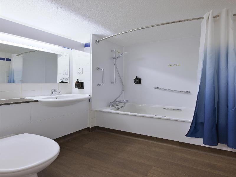 Travelodge Cambridge Fourwentways image