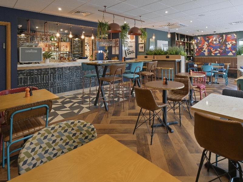 Travelodge Stansted Great Dunmow image