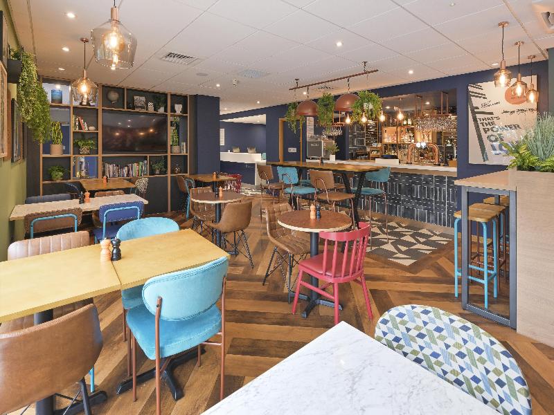 Travelodge Stansted Great Dunmow image