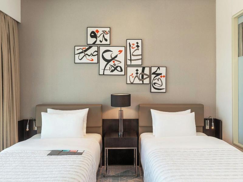 Le Meridien Hotel Bahrain City Centre image