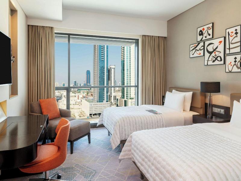 Le Meridien Hotel Bahrain City Centre image