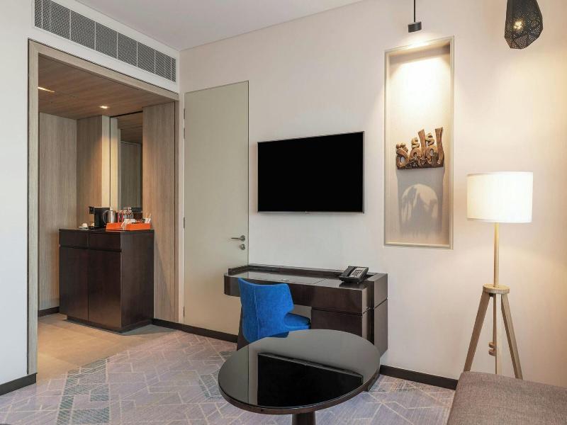 Le Meridien Hotel Bahrain City Centre image