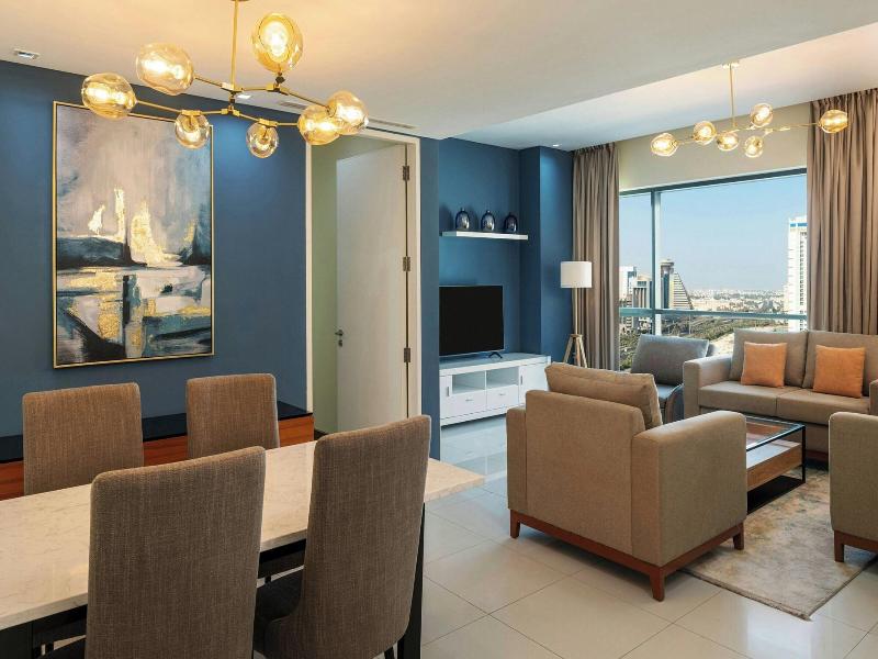 Le Meridien Hotel Bahrain City Centre image