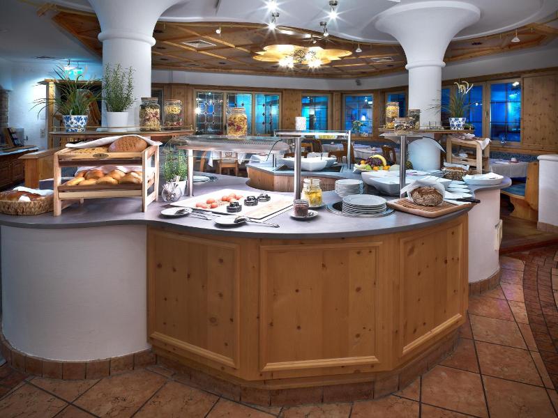Alpenhotel Saalbach Hotel image