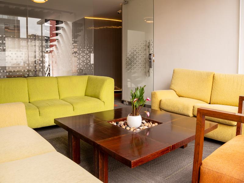 Richmond Suites image