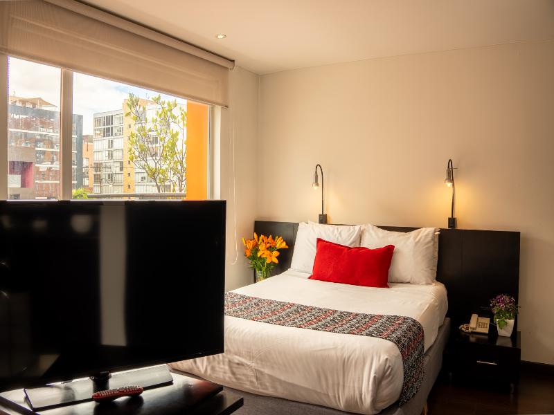 Richmond Suites image