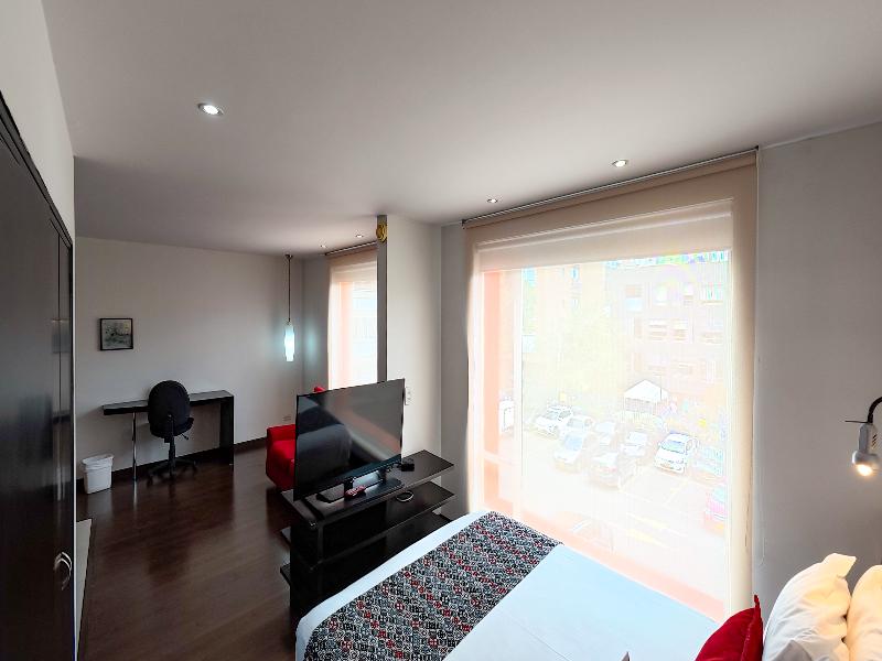 Richmond Suites image