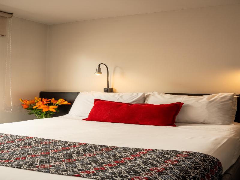 Richmond Suites image