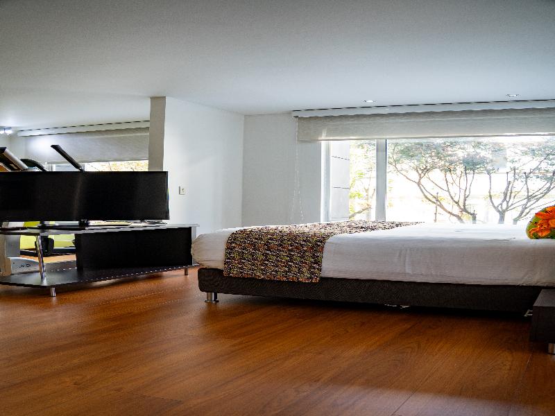 Richmond Suites image