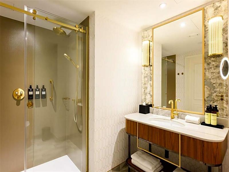 Hotel Saski Krakow, Curio Collection By Hilton image