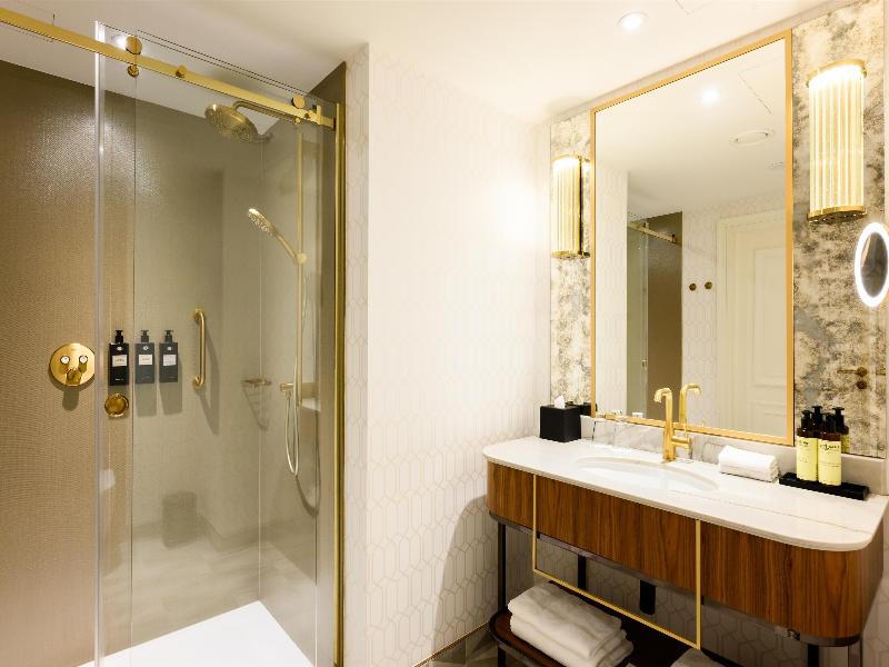 Hotel Saski Krakow, Curio collection by Hilton image