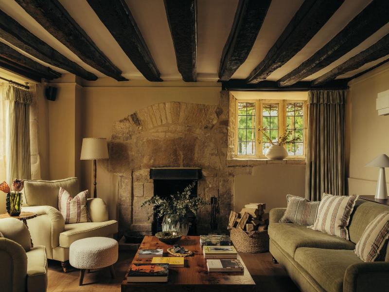 HYLL Hotel image