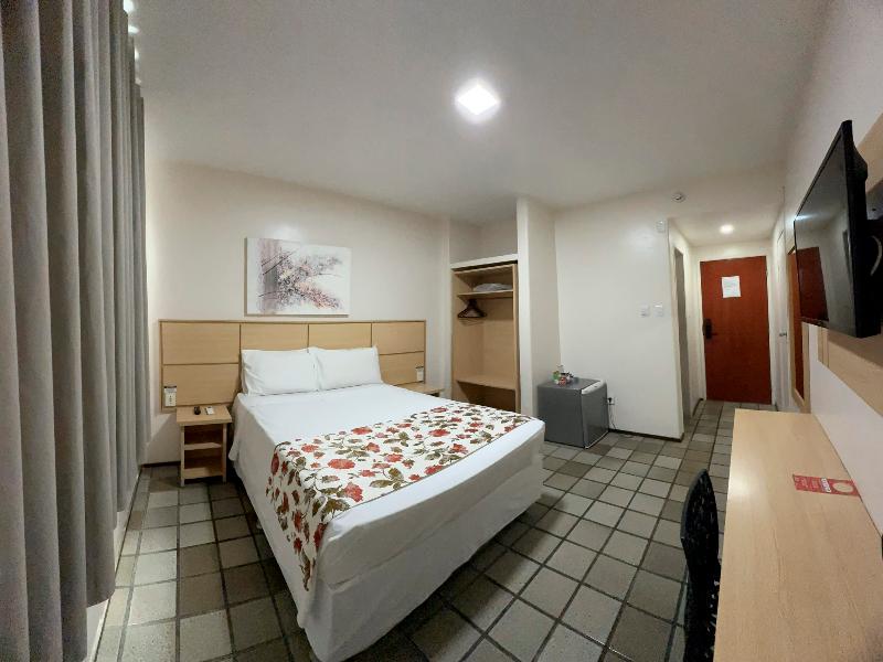 Hotel Dan Inn Express Salvador By Nacional Inn image