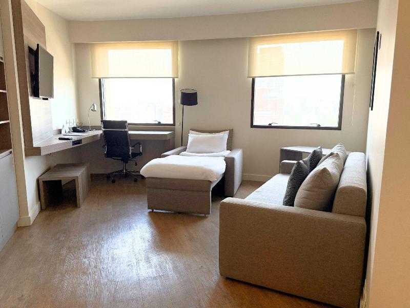 Staybridge Suites Sao Paulo image