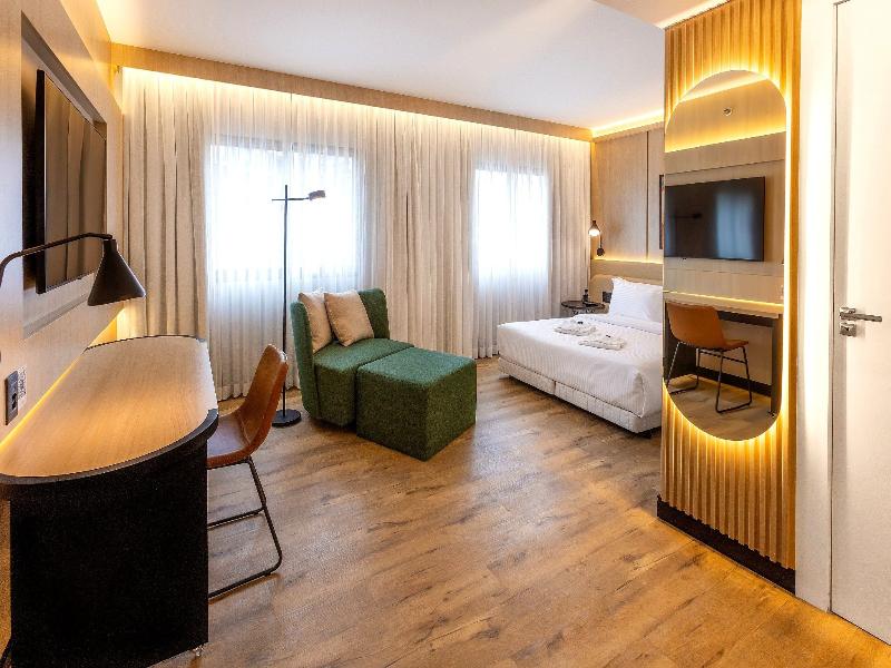 Intercity Pamplona The Universe Paulista image