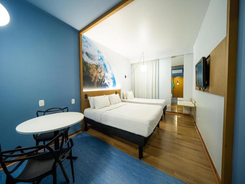 Euro Suite Curitiba Batel image