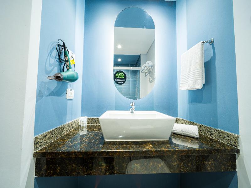 Euro Suite Curitiba Batel image