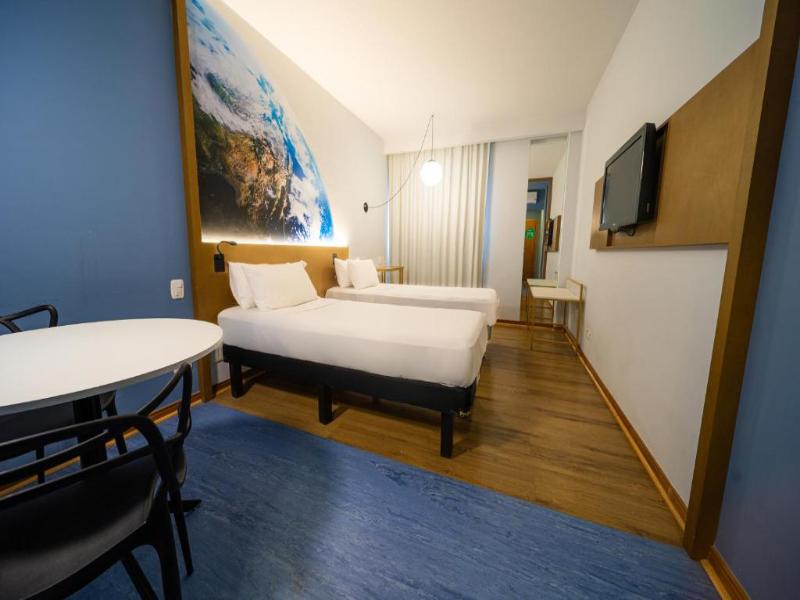 Euro Suite Curitiba Batel image