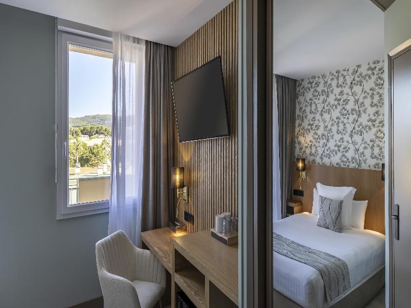 Best Western Plus Sanary image