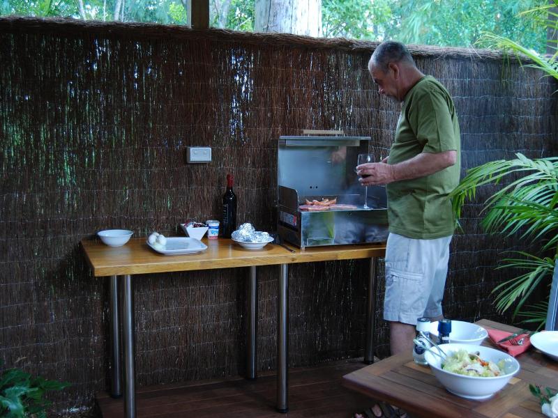 Witches Falls Cottages On Tamborine image