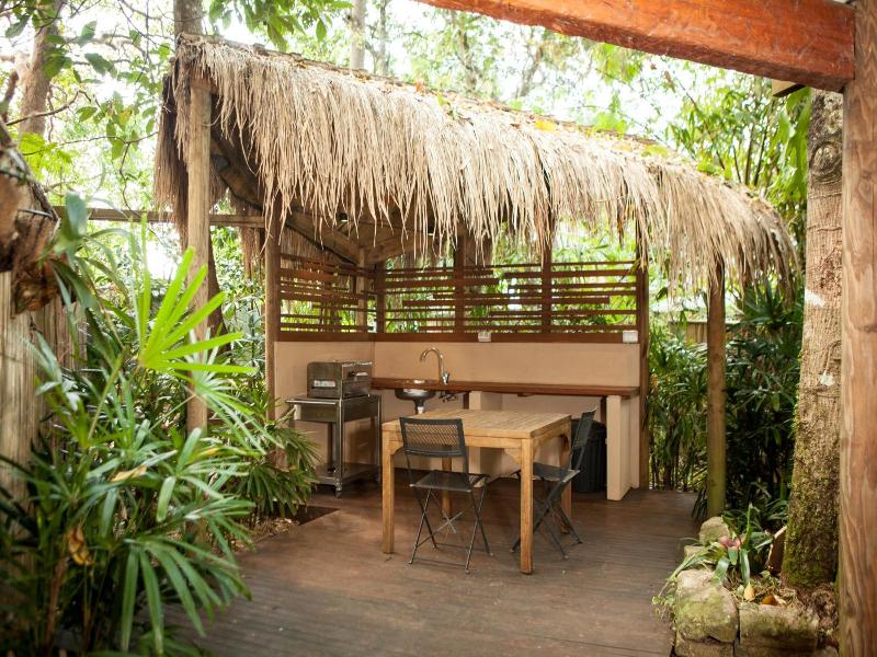 Witches Falls Cottages On Tamborine image