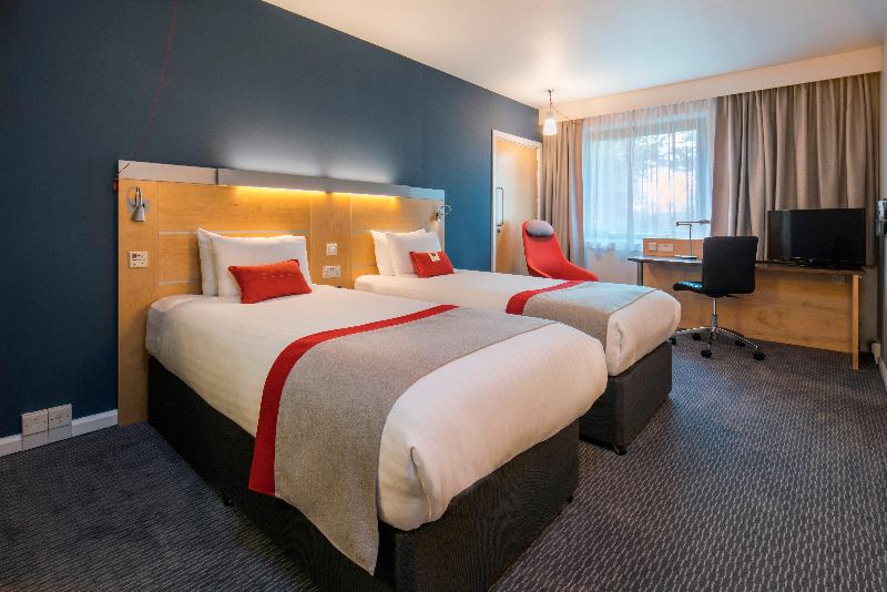 Holiday Inn Express Doncaster image