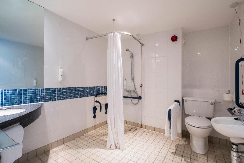 Holiday Inn Express Doncaster image