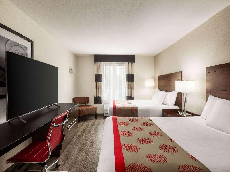 Ramada by Wyndham Sarasota Waterfront image