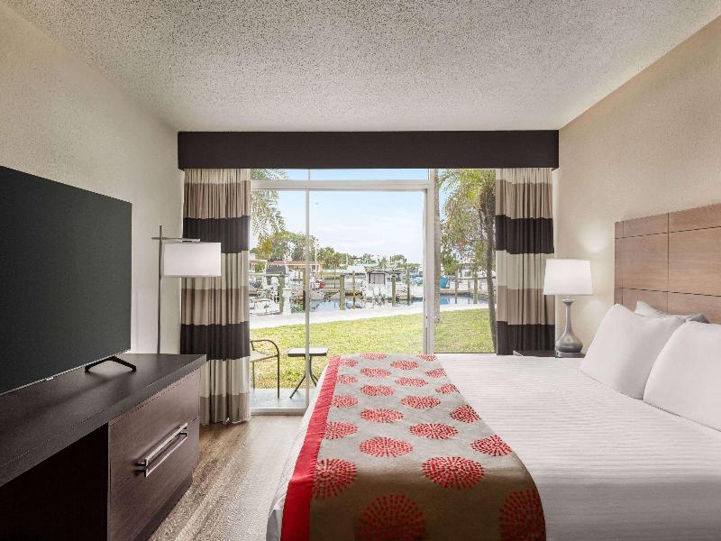 Ramada by Wyndham Sarasota Waterfront image
