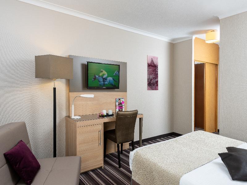 Leonardo Hotel Düsseldorf Airport - Ratingen image