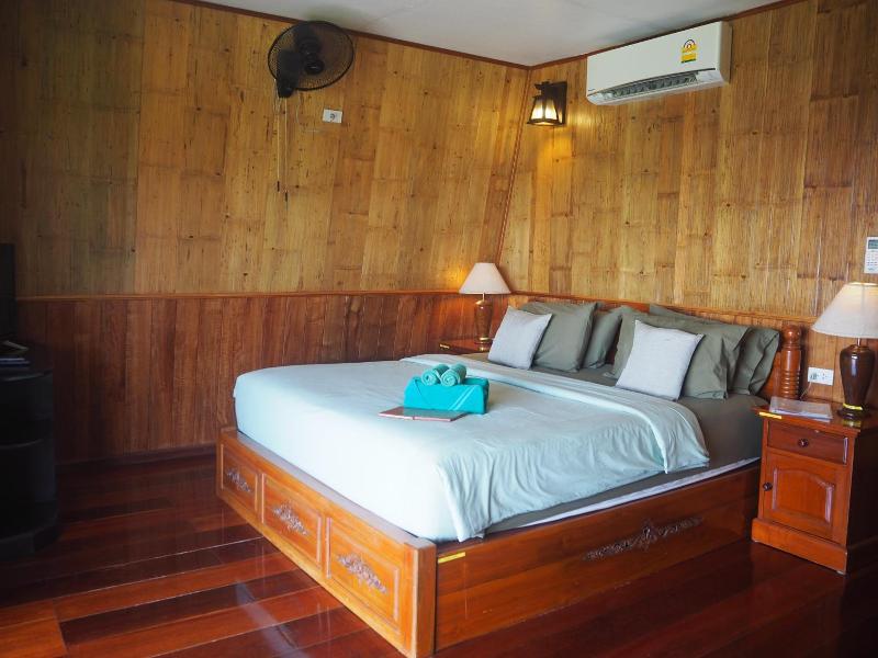 Koh Kood Beach Resort image
