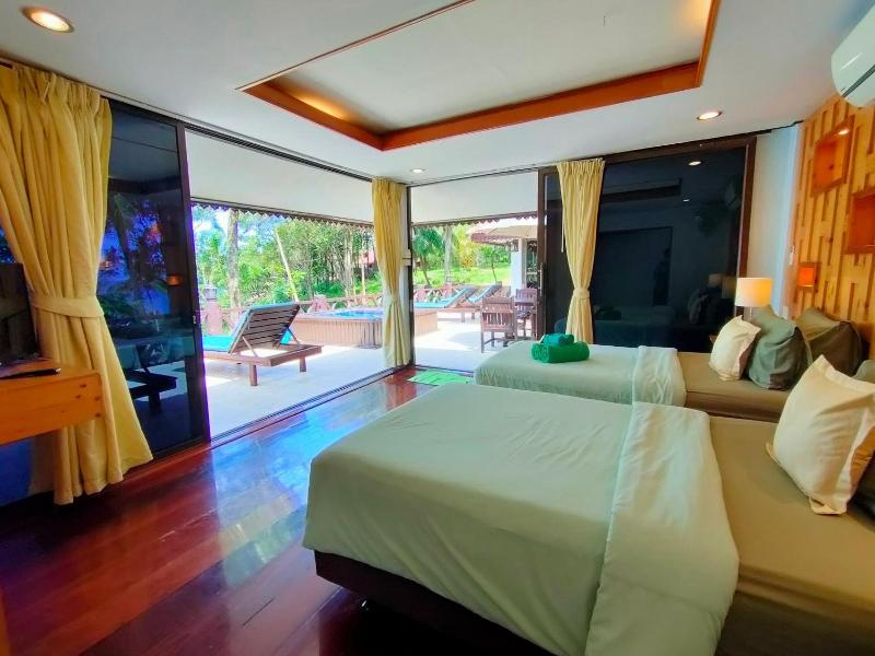 Koh Kood Beach Resort image