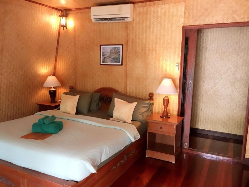 Koh Kood Beach Resort image