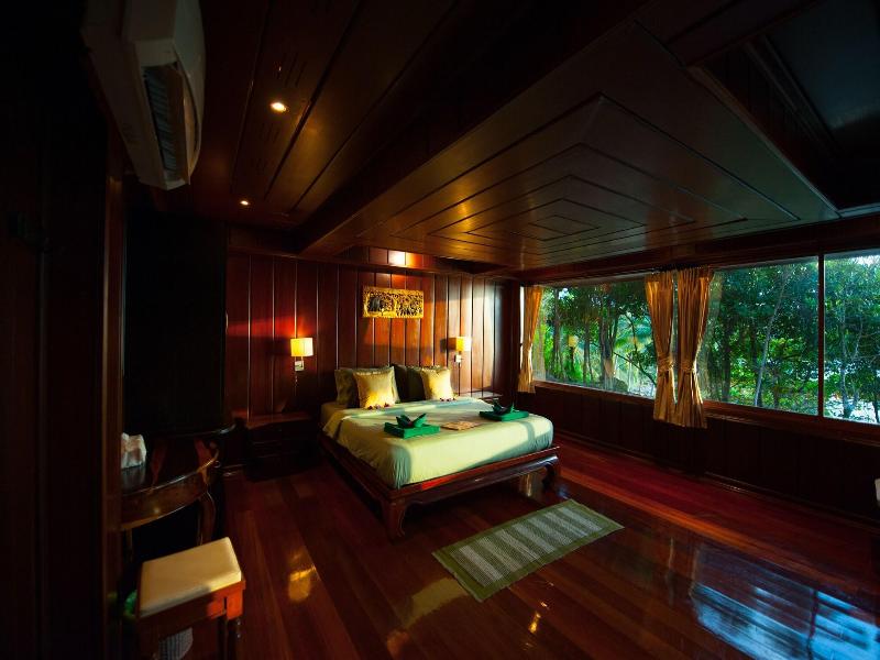 Koh Kood Beach Resort image